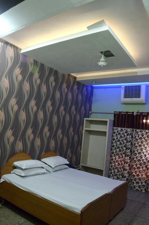Hotel New Bakshi House Agra  Camera foto