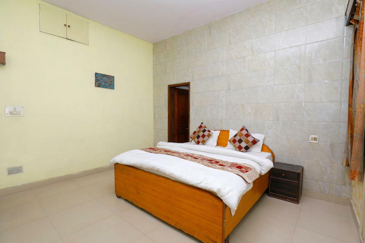 Hotel New Bakshi House Agra  Esterno foto